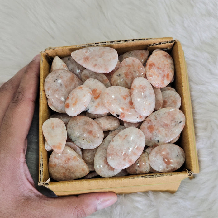 500 Gram box of Sunstones  Cabochons | 40-50 Pcs - The LabradoriteKing