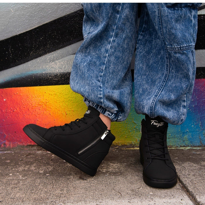 All-black | Wedge | Fuego