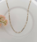 DELICATE LINK WITH CZ NECKLACE.