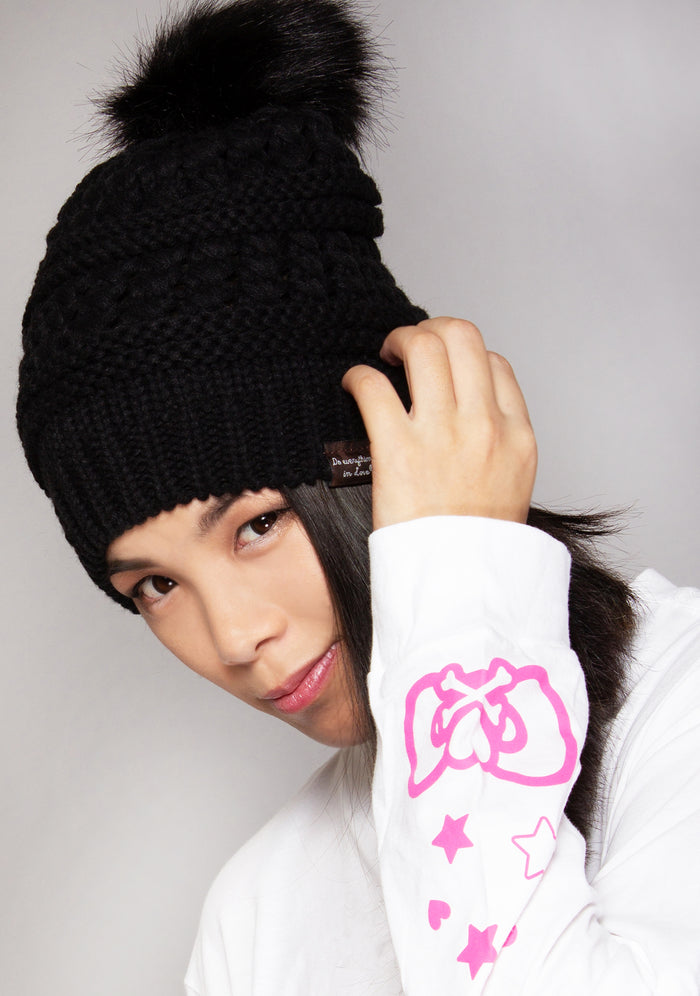 Pom Knit Beanie in Black
