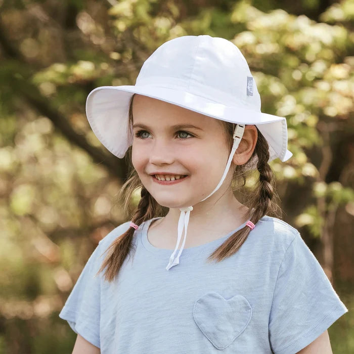White Floppy hat